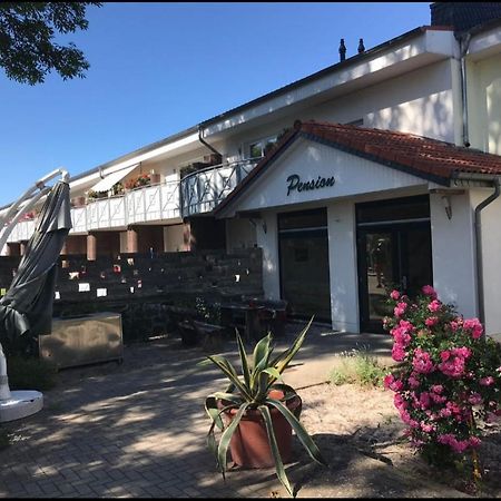 Pension " Zu Den Linden" Trin Trinwillershagen ภายนอก รูปภาพ